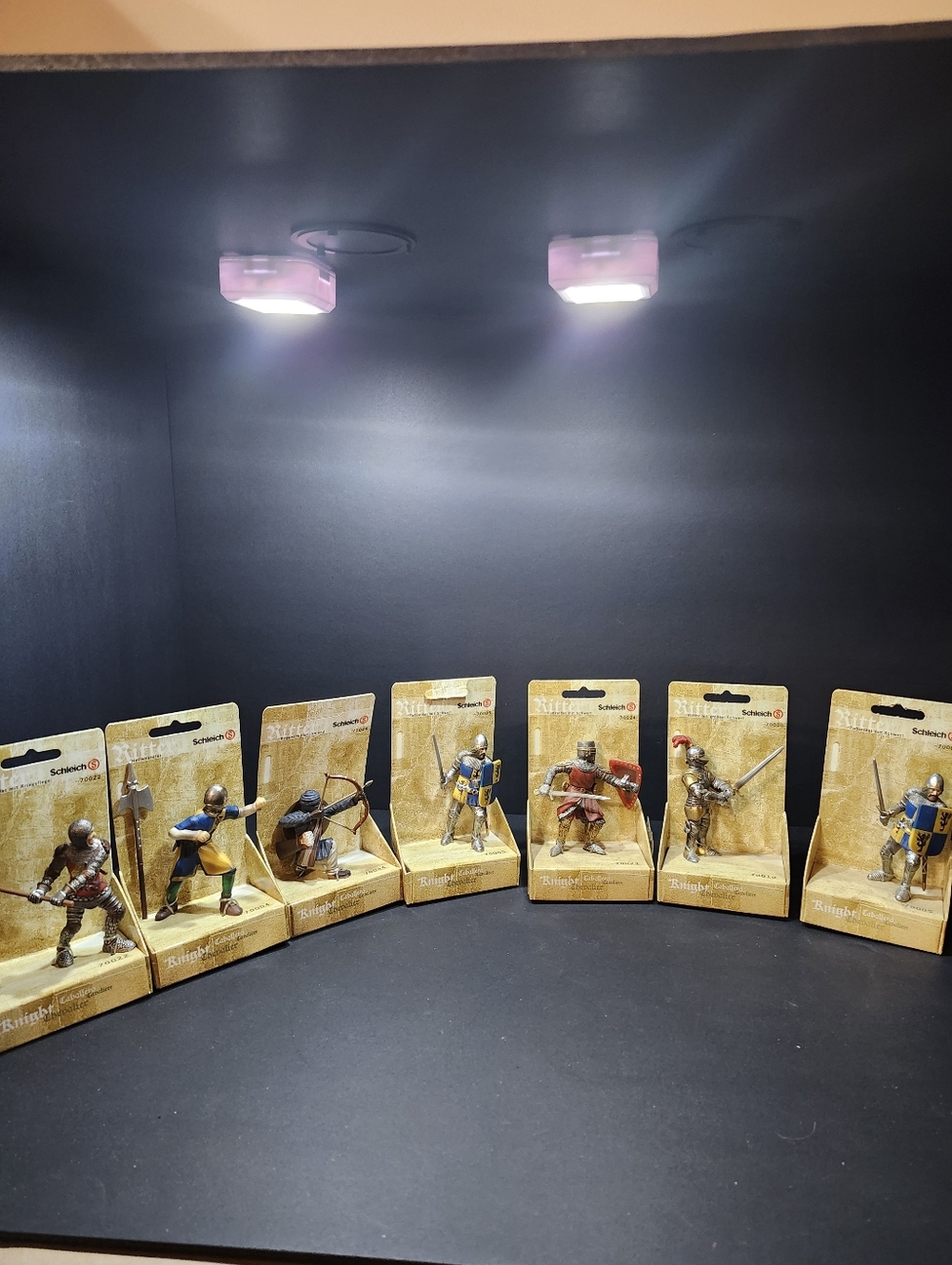 7 Schleich Medieval Knight Figurine Set - Mixed Metallic and Blue Accents